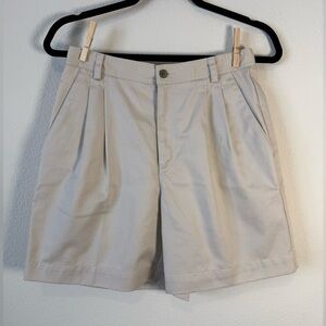 Liz Claiborne Petite Khaki Pleated Shorts Size 8P 100% Cotton